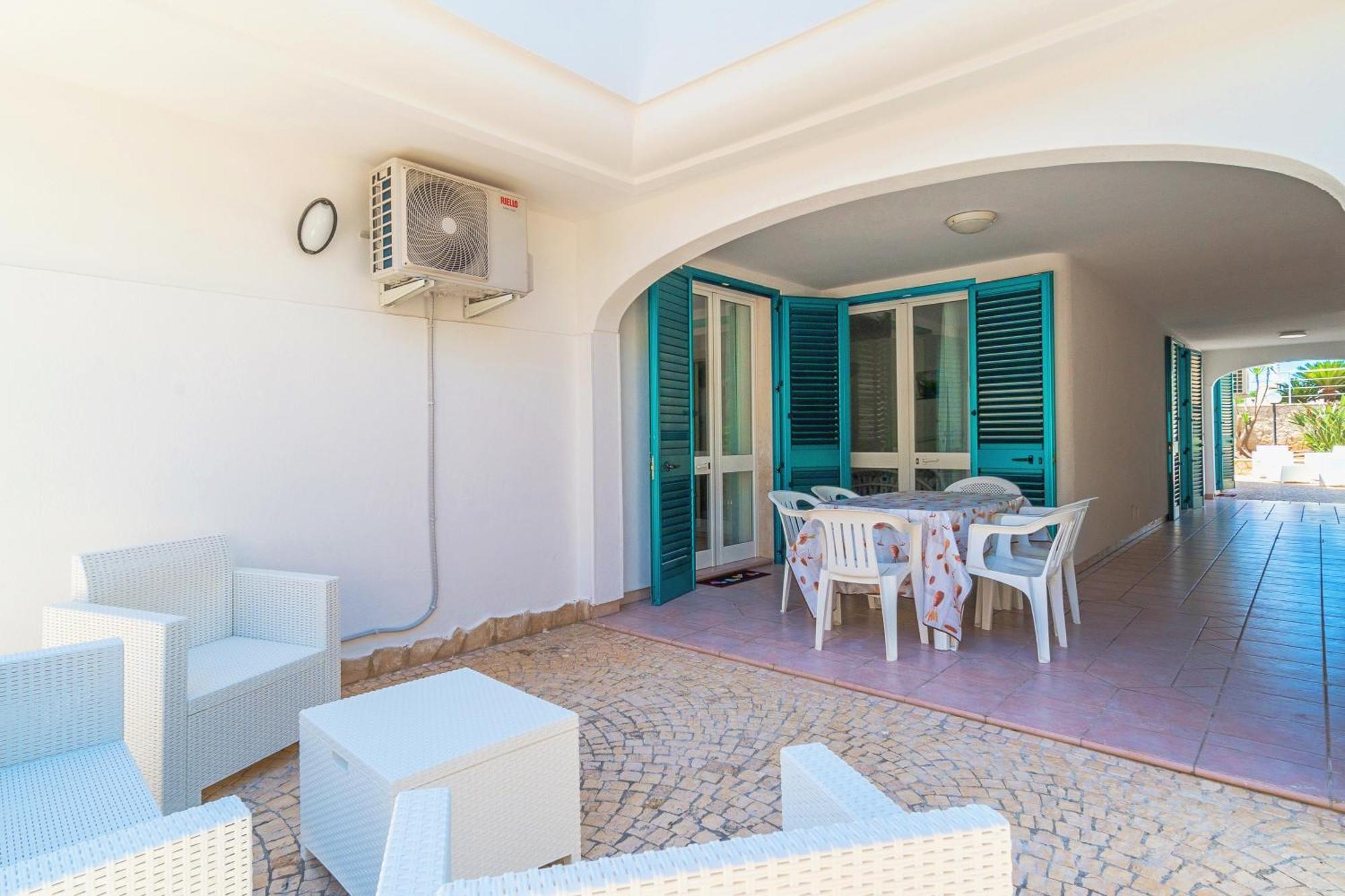 Residence Oasi Sul Mare 토레 수다 외부 사진